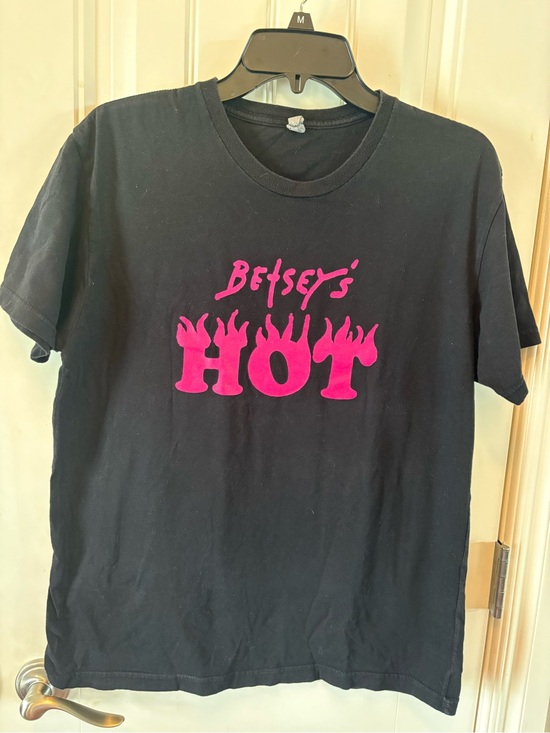 Next Level Apparel Tops - Next Level Apparel Black Tee with Hot Pink Flame 'HOT' Graphic